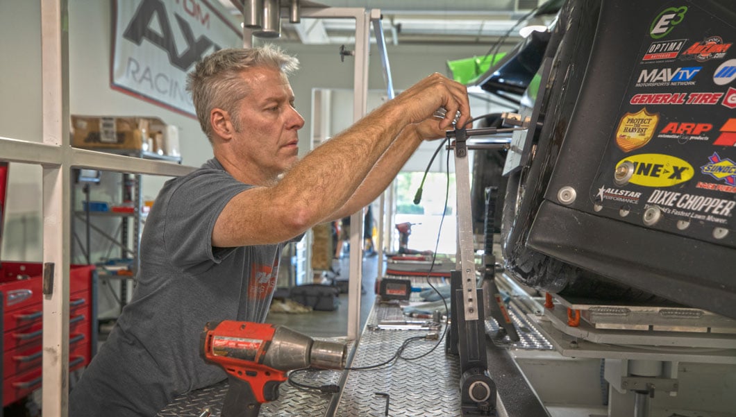 Pull Down Rig Services Penske Racing Shocks